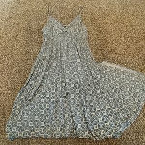 Mossimo tan & blue print maxi dress